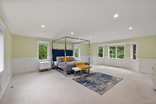 4700 Botany Glen, Commerce Charter Township, MI 48382