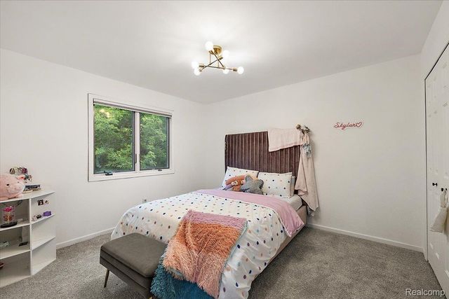 4700 Botany Glen, Commerce Charter Township, MI 48382