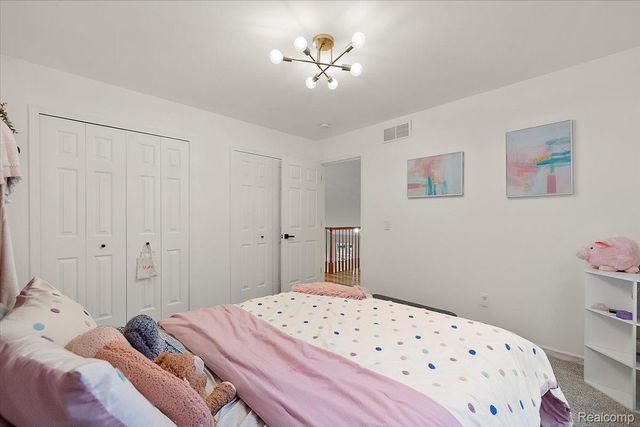 4700 Botany Glen, Commerce Charter Township, MI 48382