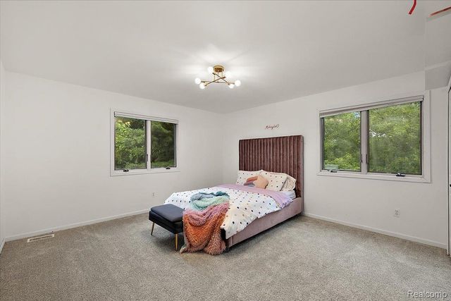 4700 Botany Glen, Commerce Charter Township, MI 48382