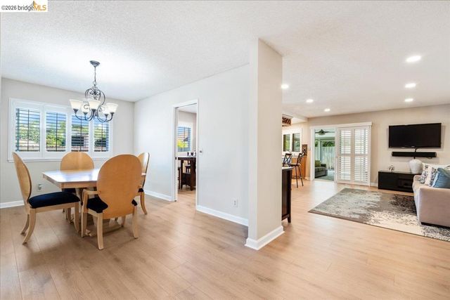 14787 Oleander St, San Leandro, CA 94578