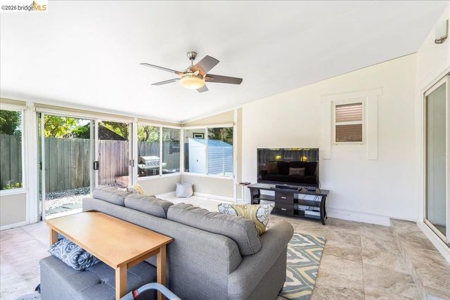 14787 Oleander St, San Leandro, CA 94578