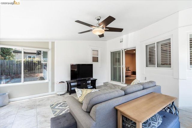 14787 Oleander St, San Leandro, CA 94578