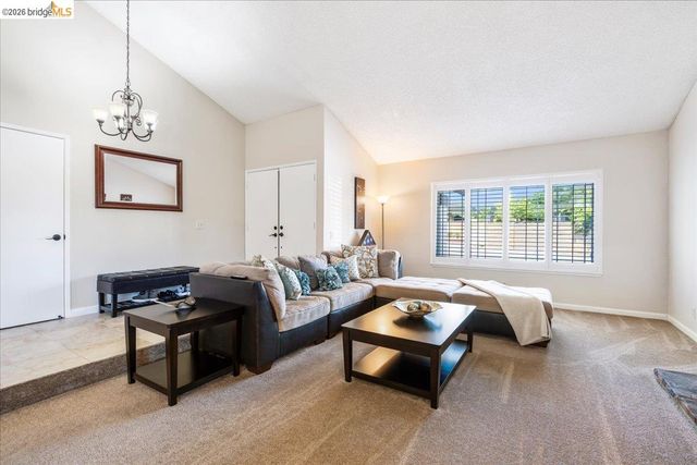 14787 Oleander St, San Leandro, CA 94578