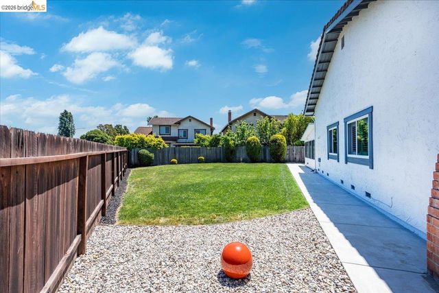 14787 Oleander St, San Leandro, CA 94578