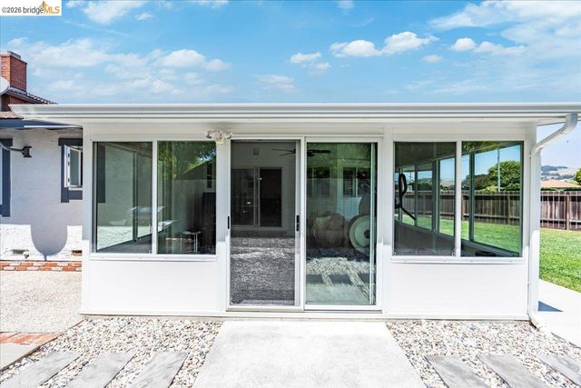 14787 Oleander St, San Leandro, CA 94578