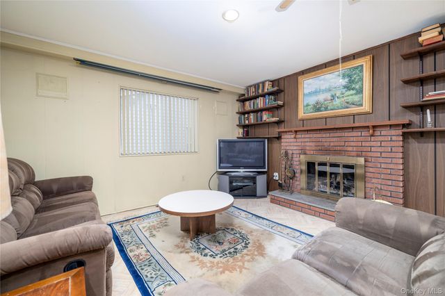 133 S Forest, Rockville Centre, NY 11570