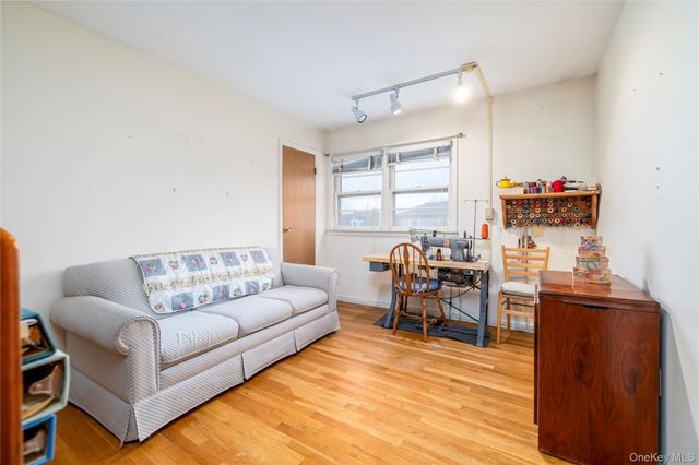 133 S Forest, Rockville Centre, NY 11570