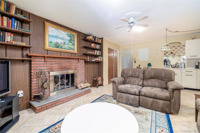 133 S Forest, Rockville Centre, NY 11570