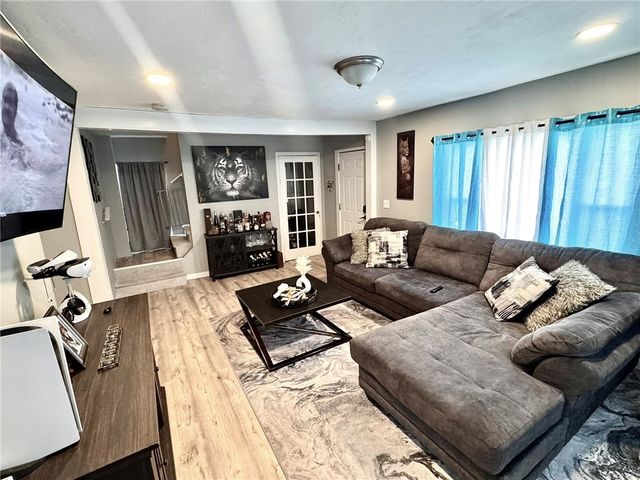 239 Taft Street, Pawtucket, RI 02860