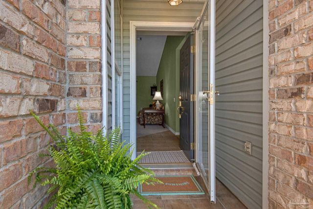 8751 Ramble Woods Dr, Pensacola, FL 32514
