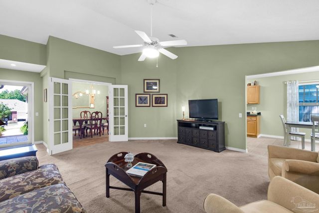 8751 Ramble Woods Dr, Pensacola, FL 32514