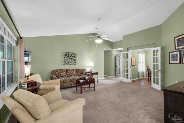 8751 Ramble Woods Dr, Pensacola, FL 32514