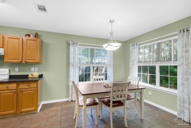 8751 Ramble Woods Dr, Pensacola, FL 32514