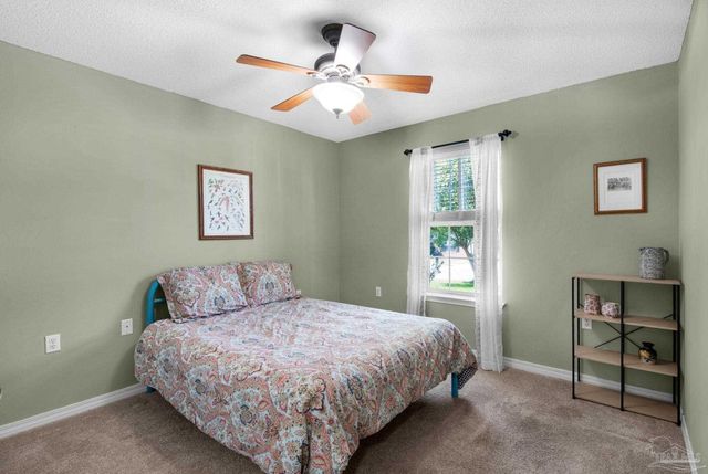 8751 Ramble Woods Dr, Pensacola, FL 32514