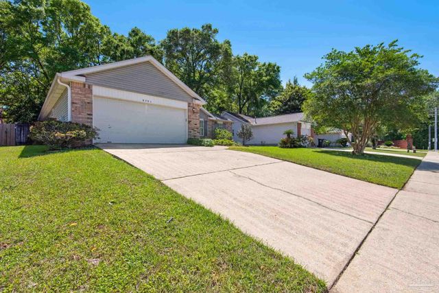 8751 Ramble Woods Dr, Pensacola, FL 32514