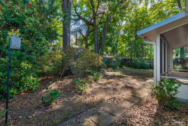 8751 Ramble Woods Dr, Pensacola, FL 32514