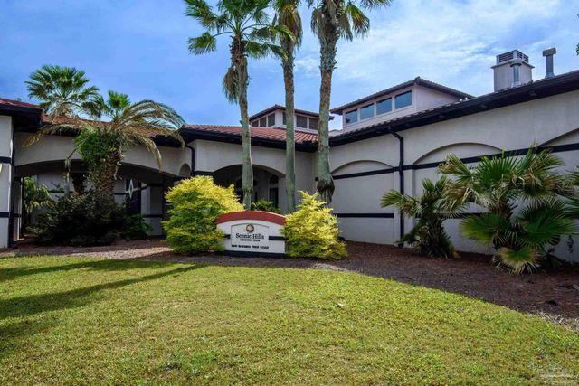 8751 Ramble Woods Dr, Pensacola, FL 32514