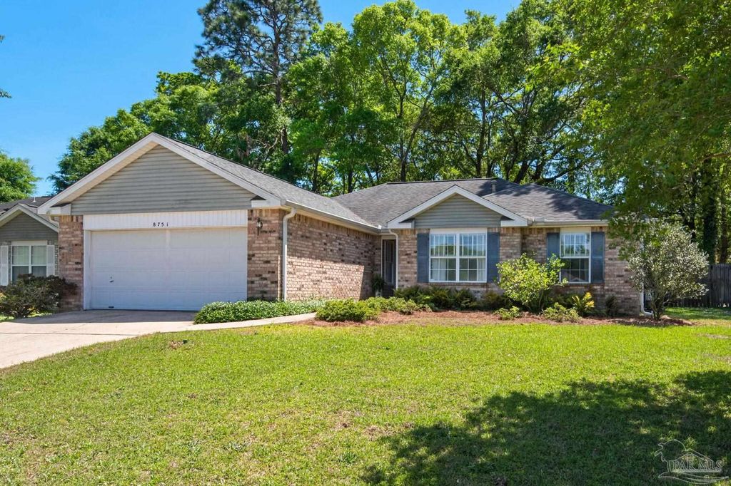 8751 Ramble Woods Dr, Pensacola, FL 32514
