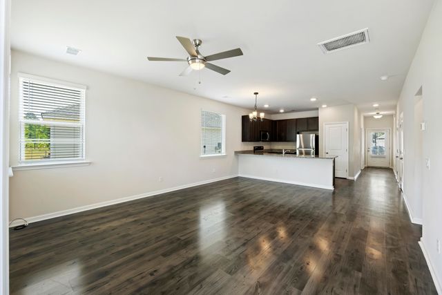 1326 Warrens Way, Manning, SC 29102