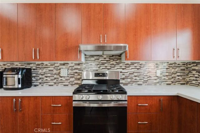 833 E Verdugo Avenue, Burbank, CA 91501