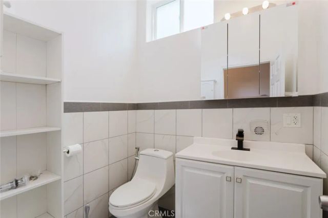 833 E Verdugo Avenue, Burbank, CA 91501
