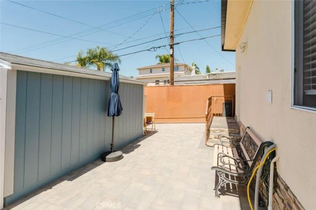 833 E Verdugo Avenue, Burbank, CA 91501