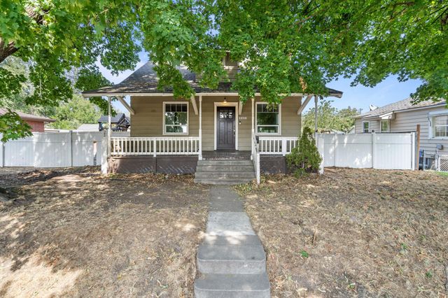 417 E Liberty Ave, Spokane, WA 99207