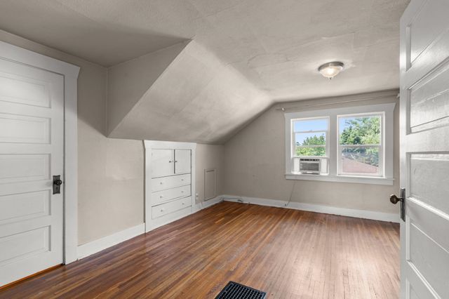 417 E Liberty Ave, Spokane, WA 99207
