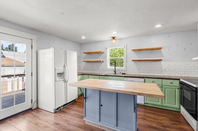 417 E Liberty Ave, Spokane, WA 99207