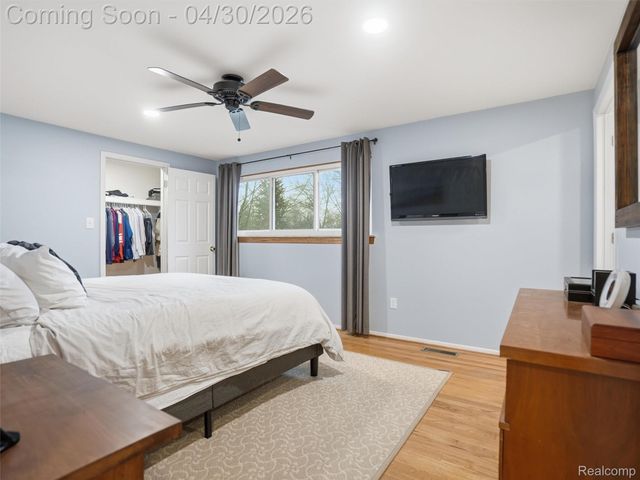 30006 Rambling Road, Southfield, MI 48076