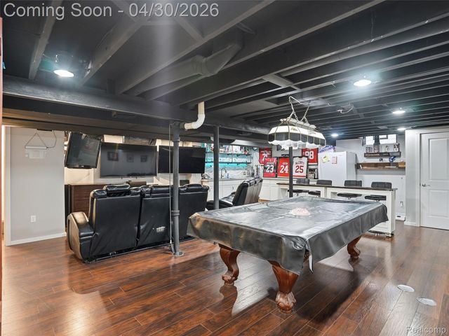 30006 Rambling Road, Southfield, MI 48076