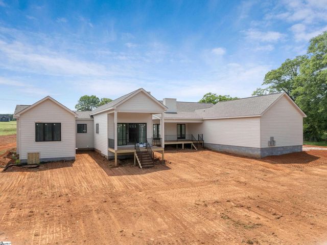 774 Garrison Road, Pelzer, SC 29669