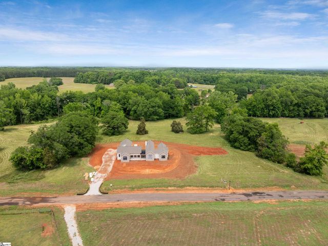 774 Garrison Road, Pelzer, SC 29669