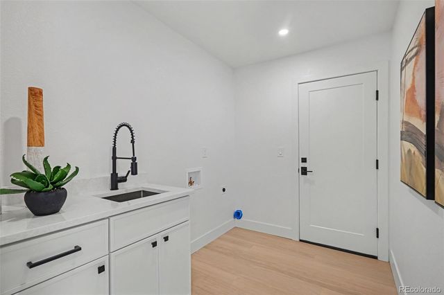 6700 E Mansfield Avenue, Denver, CO 80237