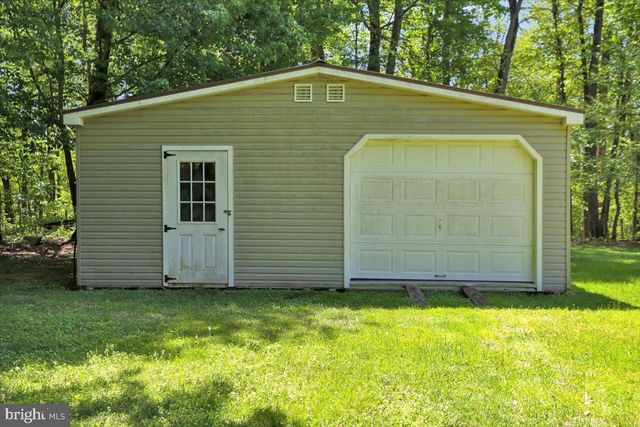 212 BARONS HILL RD, Honey Brook, PA 19344
