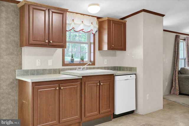 212 BARONS HILL RD, Honey Brook, PA 19344