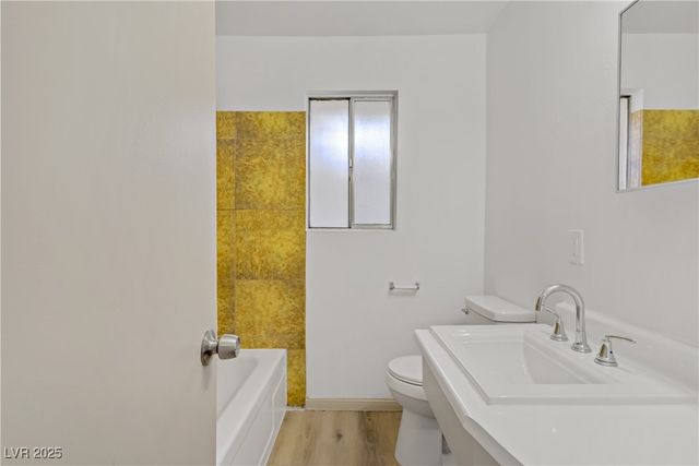 304 Orland Street 47, Las Vegas, NV 89107