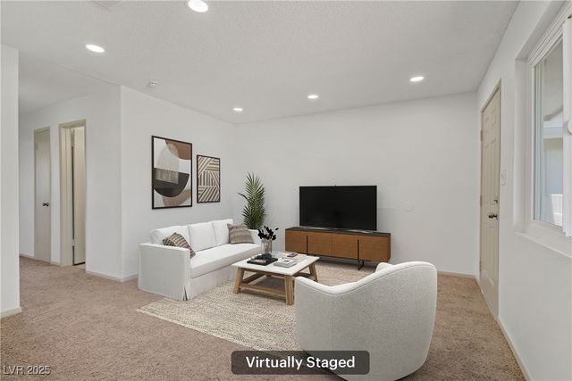 304 Orland Street 47, Las Vegas, NV 89107