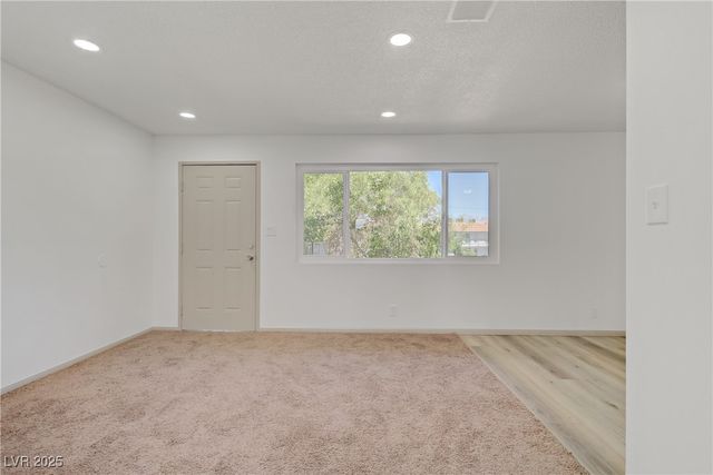 304 Orland Street 47, Las Vegas, NV 89107