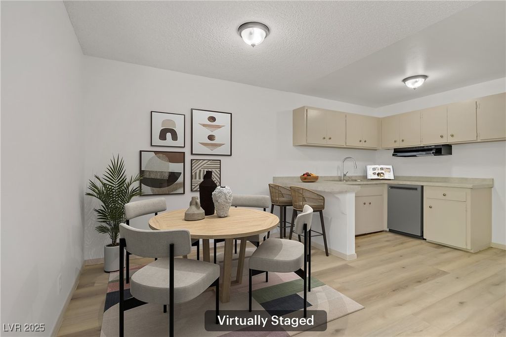 304 Orland Street 47, Las Vegas, NV 89107