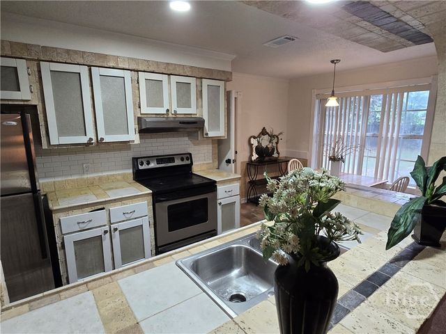 113 Wyckfield Road, Savannah, GA 31410