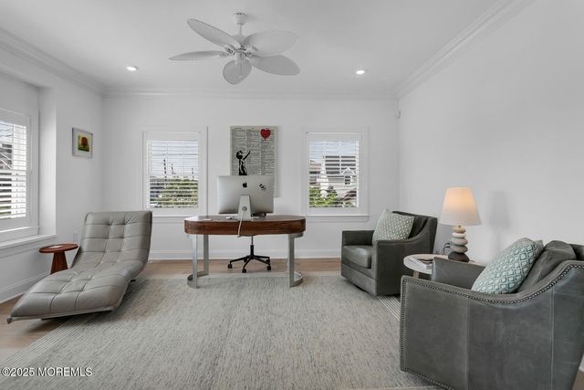 915 Barnegat Lane, Mantoloking, NJ 08738