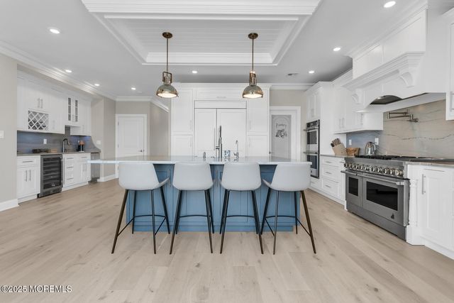 915 Barnegat Lane, Mantoloking, NJ 08738