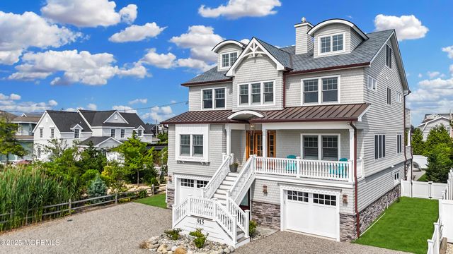 915 Barnegat Lane, Mantoloking, NJ 08738