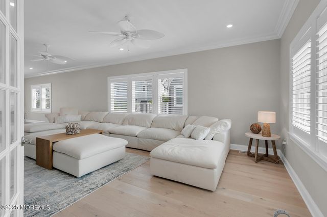 915 Barnegat Lane, Mantoloking, NJ 08738