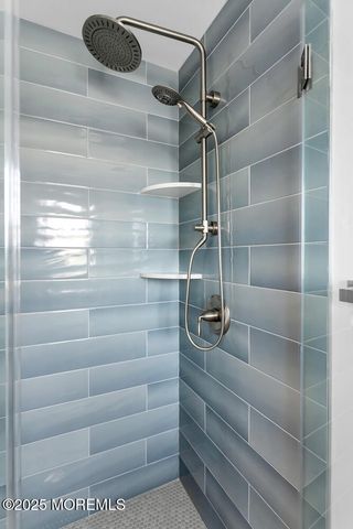 915 Barnegat Lane, Mantoloking, NJ 08738