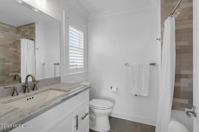 915 Barnegat Lane, Mantoloking, NJ 08738