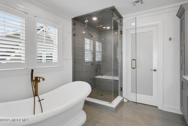 915 Barnegat Lane, Mantoloking, NJ 08738