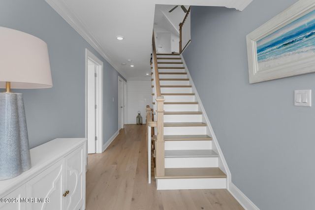 915 Barnegat Lane, Mantoloking, NJ 08738